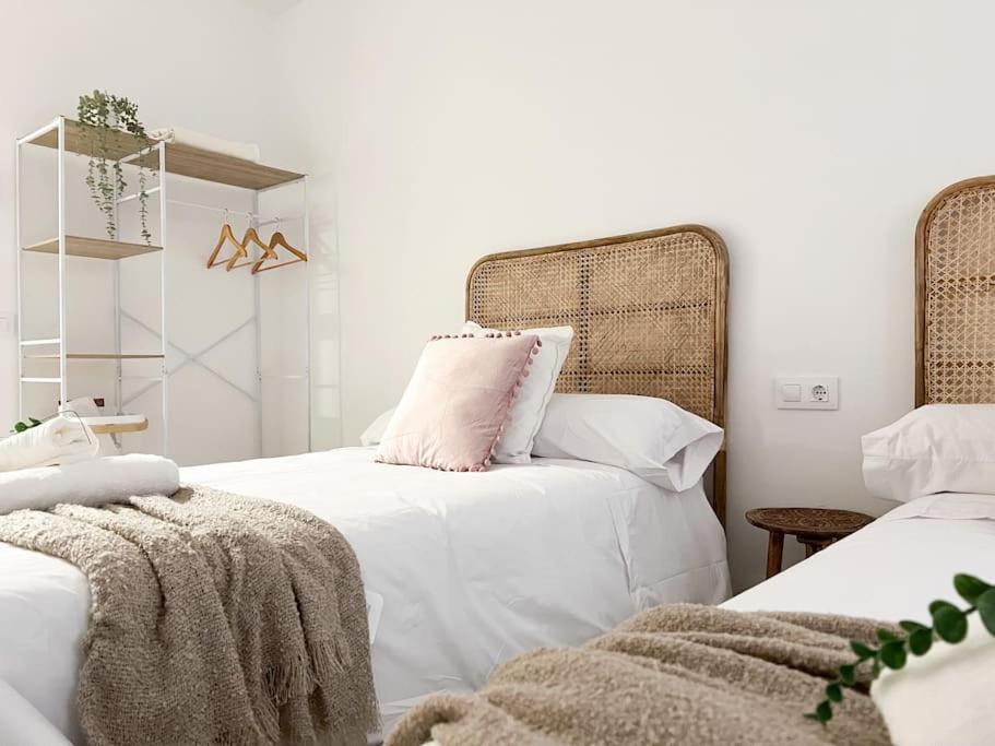 Apartamentos Gredos 101 คาไรซ์ เดลา เบรา ภายนอก รูปภาพ
